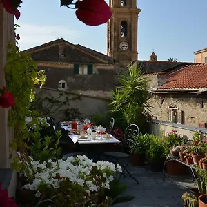 La Terrazza Di Vico Olivi Bed & Breakfast Ventimiglia