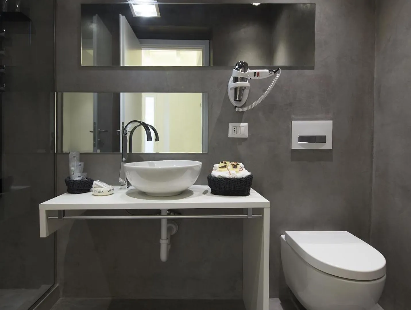 Como Luxury Rooms 0*,
